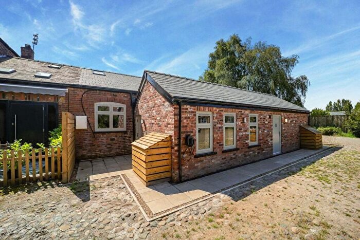 3 Bedroom Barn Conversion For Sale In Blakeley Lane, Mobberley, Chesire, WA16