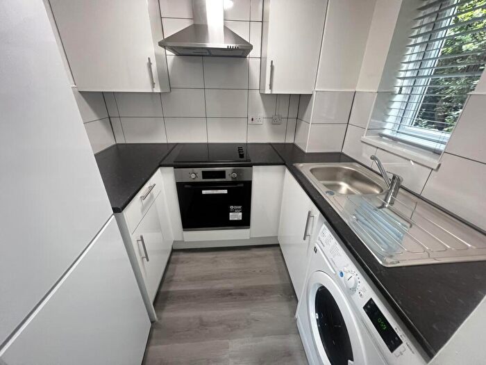 1 Bedroom Flat To Rent In Jack Clow Road, London, E15