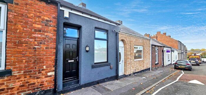 1 Bedroom Cottage For Sale In John Candlish Road, Millfield, Sunderland, Tyne And Wear, SR4