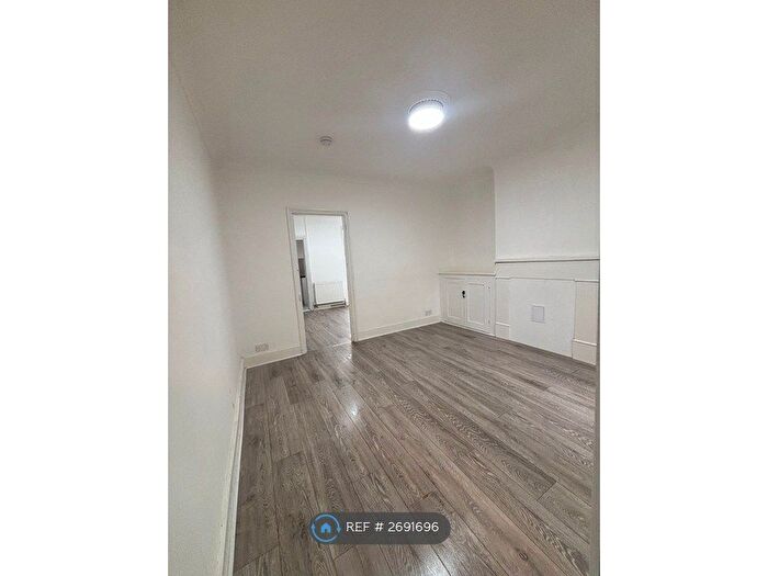 2 Bedroom End Terrace House To Rent In Prospect Place, Grays, RM17