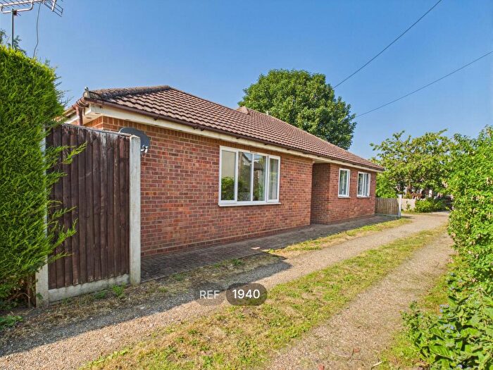2 Bedroom Bungalow To Rent In The Orchids, Haggars Lane, Frating, Colchester, CO7