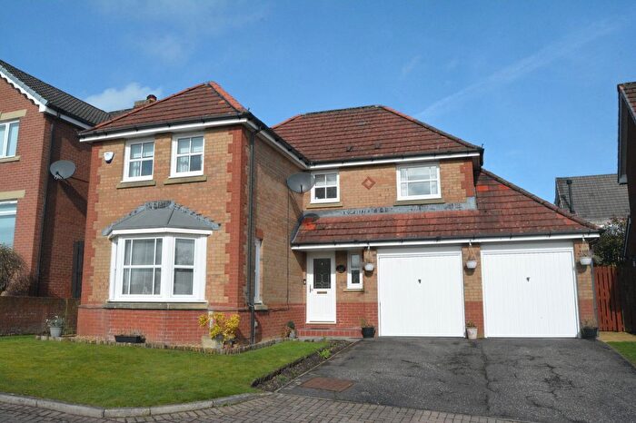 4 Bedroom Detached House For Sale In Glengarry Crescent, Falkirk, FK1