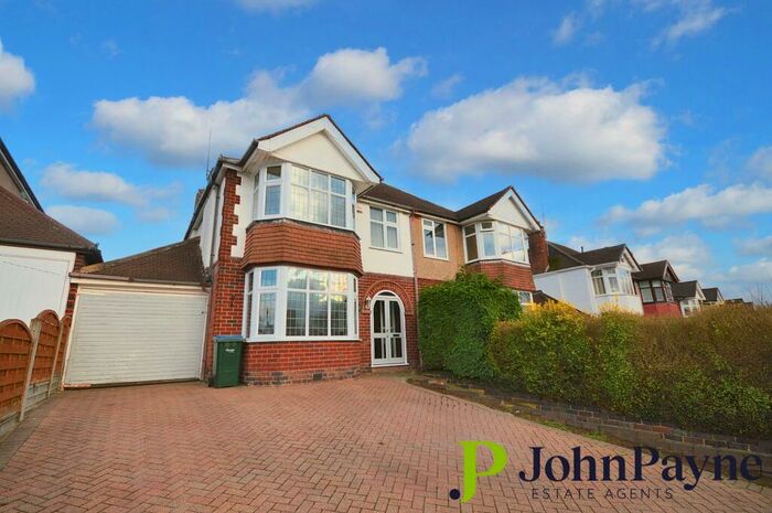 3 Bedroom Semi-Detached House To Rent In Allesley Old Road, Chapelfields, Coventry, West Midlands, CV5