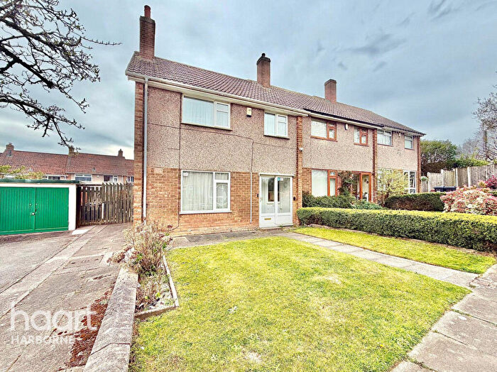 3 Bedroom End Of Terrace House To Rent In Peach Ley Rd, Selly Oak, B29