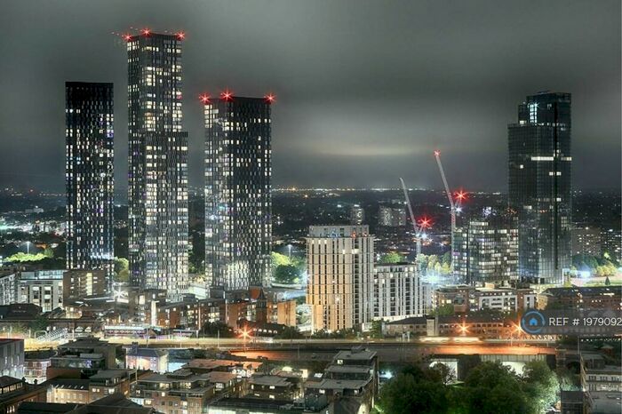 1 Bedroom Flat To Rent In Deansgate Square, Manchester, M15