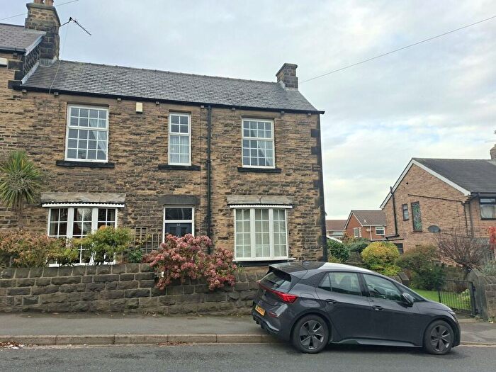 2 Bedroom Semi Detached House For Sale In Cross Hill, Ecclesfield, S35