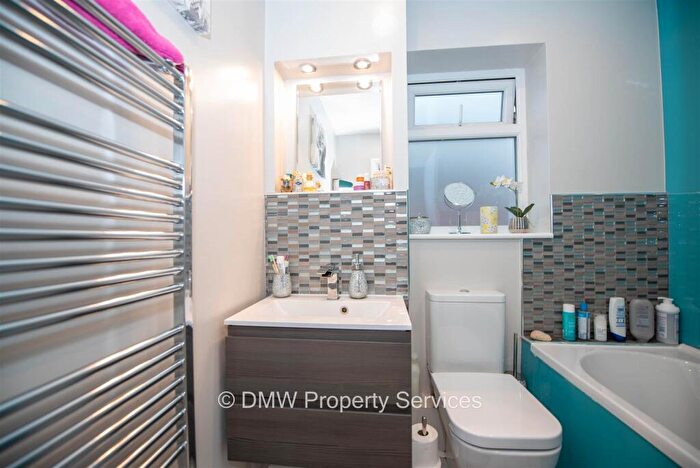 2 Bedroom Semi-Detached House For Sale In Claygate, Nottingham, NG3
