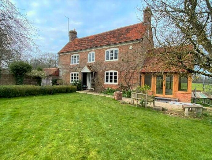 5 Bedroom House To Rent In Tismans Common, Rudgwick, Nr Haslemere / Cranleigh / Horsham, West Sussex, RH12