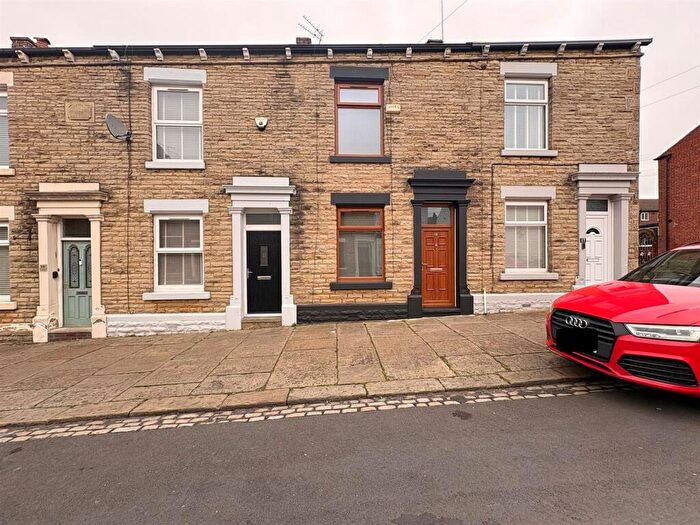 2 Bedroom Terraced House For Sale In Lindsay Street, Stalybridge, SK15