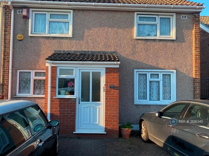 4 Bedroom End Of Terrace House To Rent In Filton, Filton, Bristol, BS34