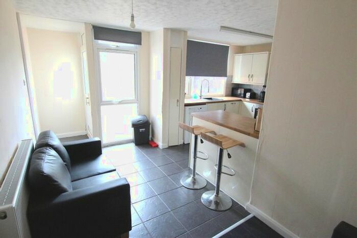 1 Bedroom Property To Rent In The Briars, Northampton, NN4