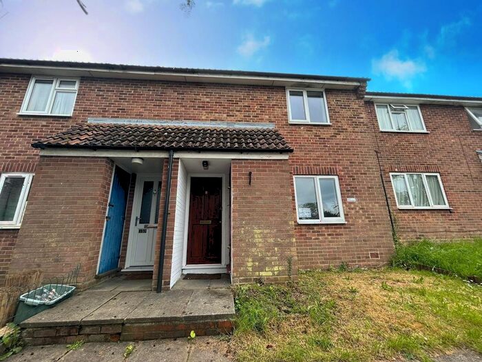 1 Bedroom Flat To Rent In Tewkesbury Close, Basingstoke, RG24