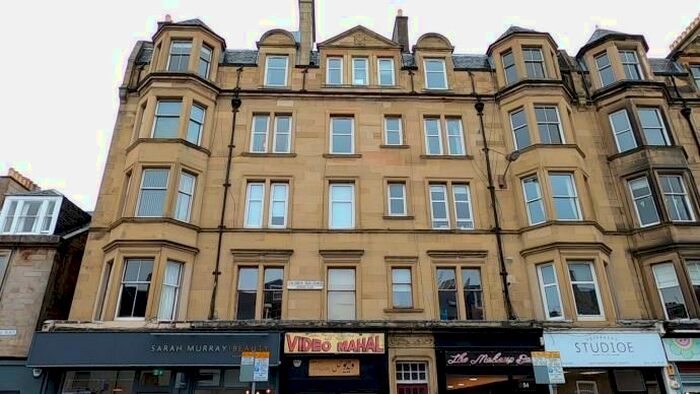 2 Bedroom Flat To Rent In Lochrin Buildings, Edinburgh, EH3
