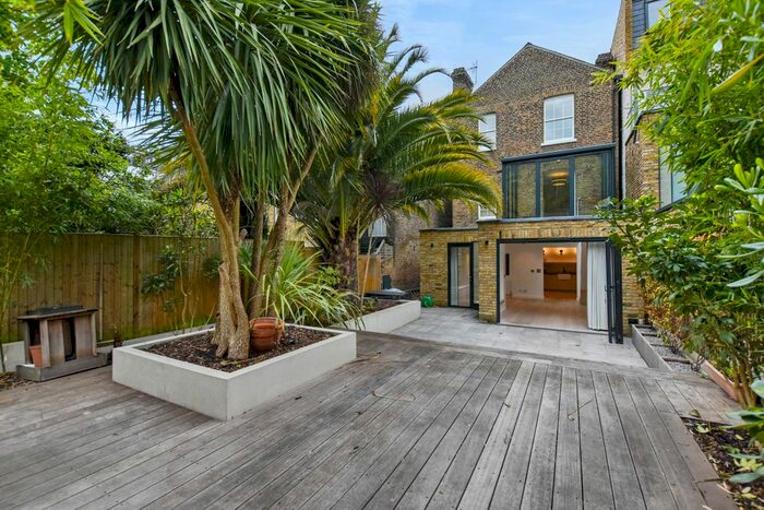 5 Bedroom Detached House To Rent In Tadmor Street, Shepherd's Bush, Tadmor Street, Shepherd's Bush, W12