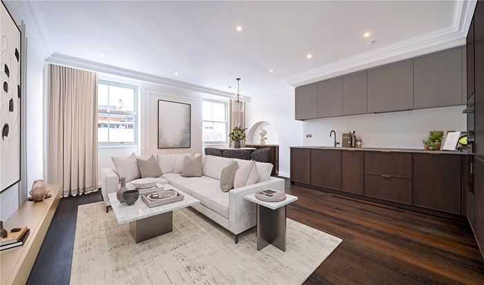 1 Bedroom Flat To Rent In Charles Street, Mayfair, W1J