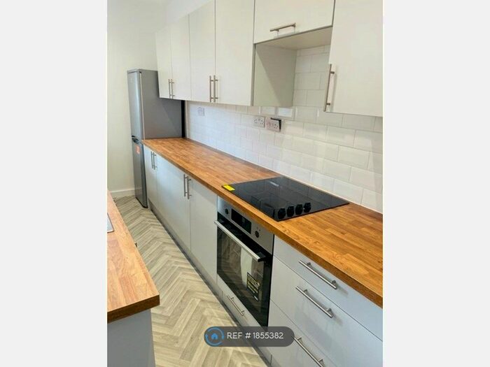 3 Bedroom Terraced House To Rent In Bolingbroke Road, Coventry, CV3