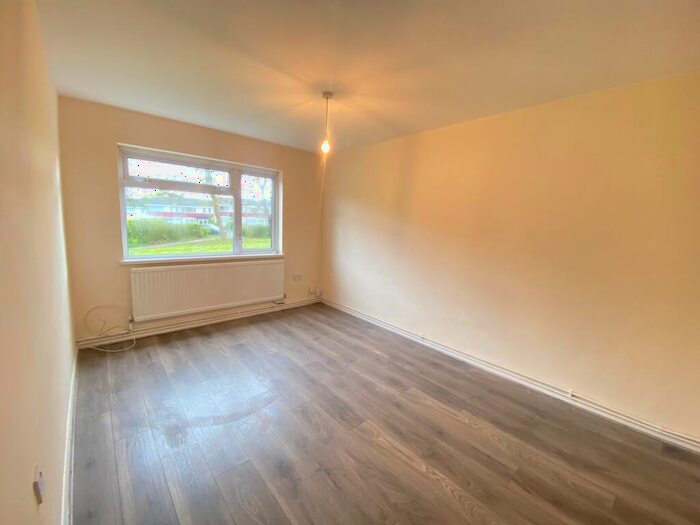 1 Bedroom Apartment To Rent In Waveney, Hemel Hempstead, HP2