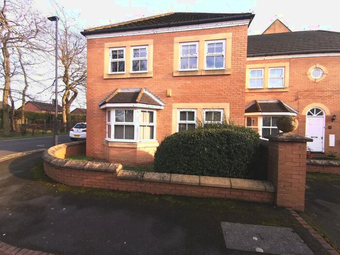 2 Bedroom Flat To Rent In Castledene Court, South Gosforth, Newcastle Upon Tyne, NE3