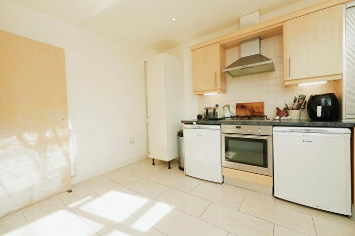 4 Bedroom Town House For Sale In Lathom Close, Liverpool, L36
