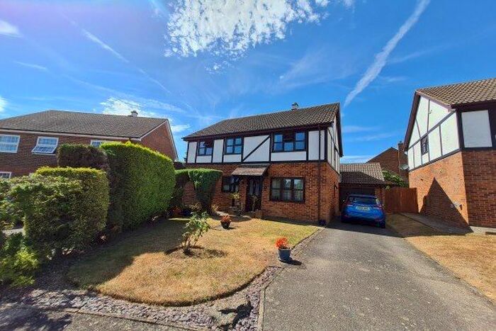 4 Bedroom Property To Rent In Cornflower Close, Maidstone, ME14