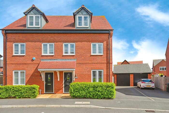 3 Bedroom Semi Detached House For Sale In Arkwright Way, Etwall, Derby, DE65