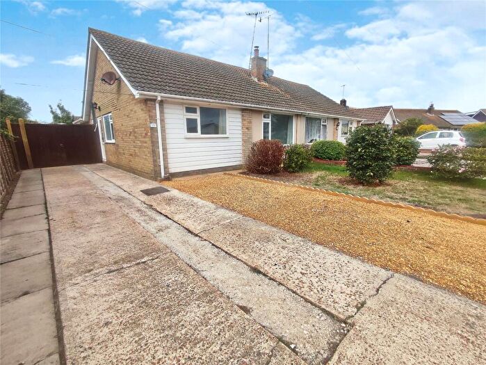 3 Bedroom Bungalow For Sale In Twyford Road, Worthing, West Sussex, BN13