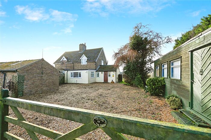 3 Bedroom Semi-Detached House For Sale In Cockle Hole, Terrington St. Clement, King's Lynn, Lincolnshire, PE34