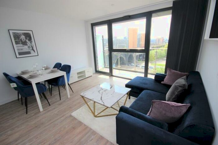 2 Bedroom Apartment To Rent In Potato Wharf Manchester, M3