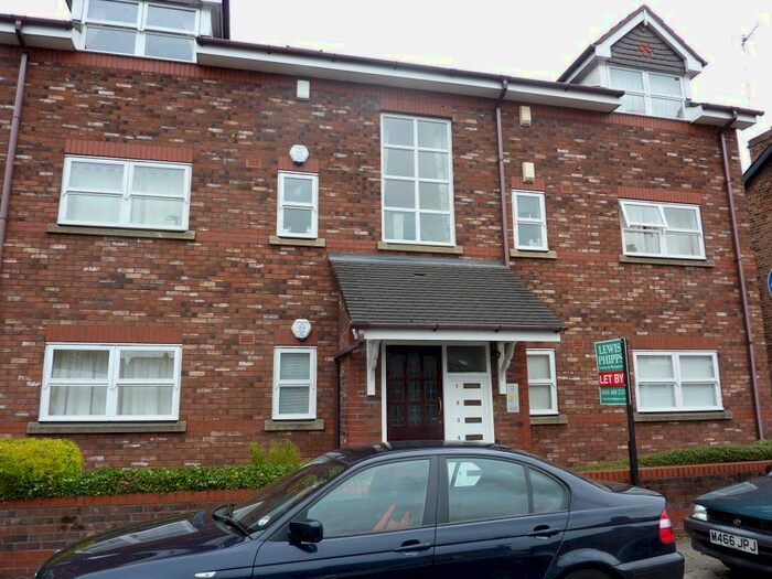 1 Bedroom Flat To Rent In Churchwood House, Churchwood Road, Didsbury, M20