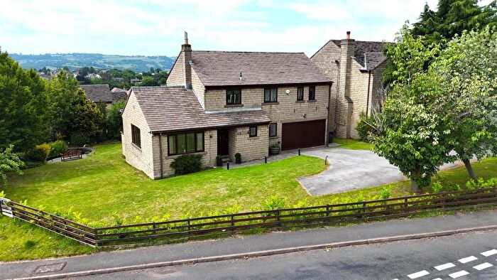 5 Bedroom Detached House For Sale In Phoenix Road, Ridgeway, Sheffield, S12