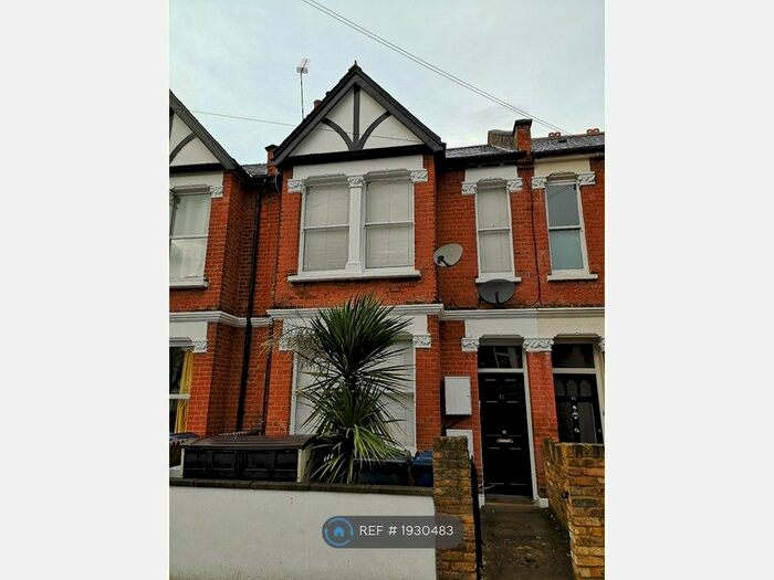 2 Bedroom Flat To Rent In Weston Road, London, W4