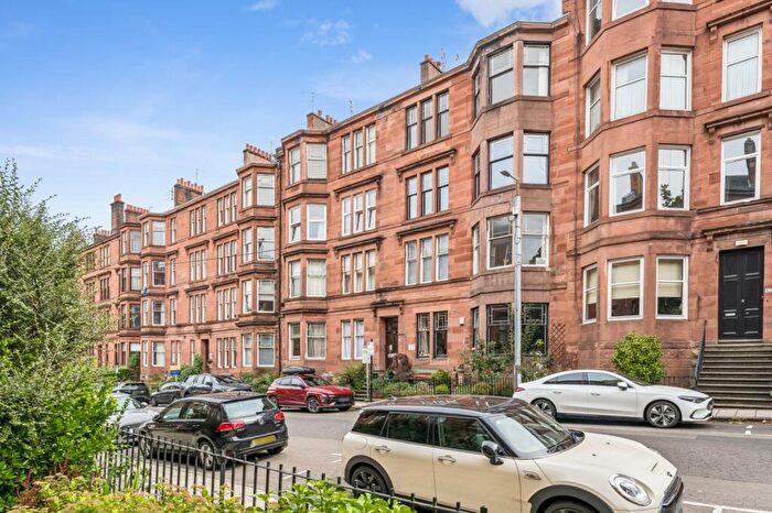 3 Bedroom Flat For Sale In Cranworth Street, Flat /, Hillhead, Glasgow, G12