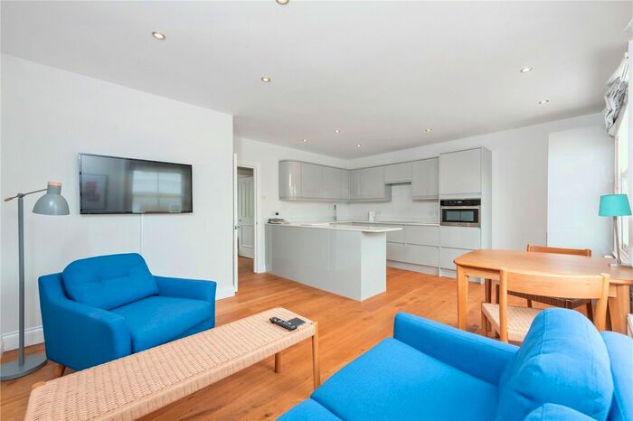 1 Bedroom Flat To Rent In Packington Street, London, N1