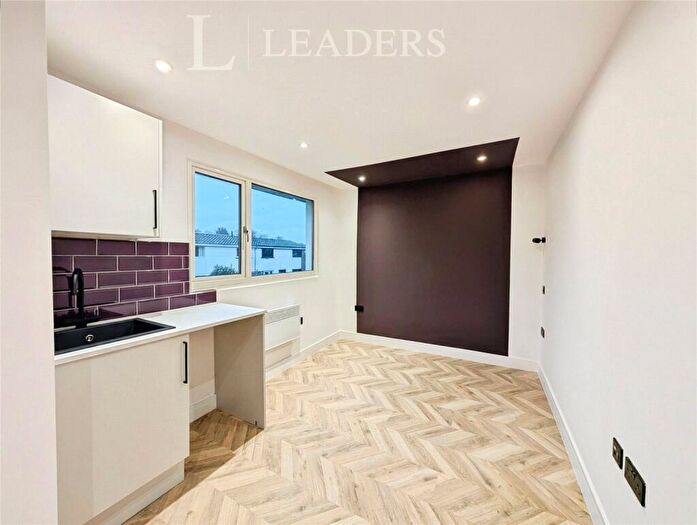 Studio To Rent In Shinwell Walk, Henderson Road, Crawley, RH11