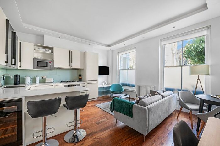 2 Bedroom Flat For Sale In Talbot Road, Notting Hill, W2