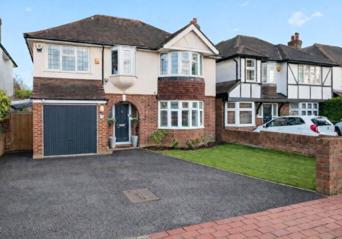 5 Bedroom Detached House For Sale In Ember Gardens, Thames Ditton, KT7