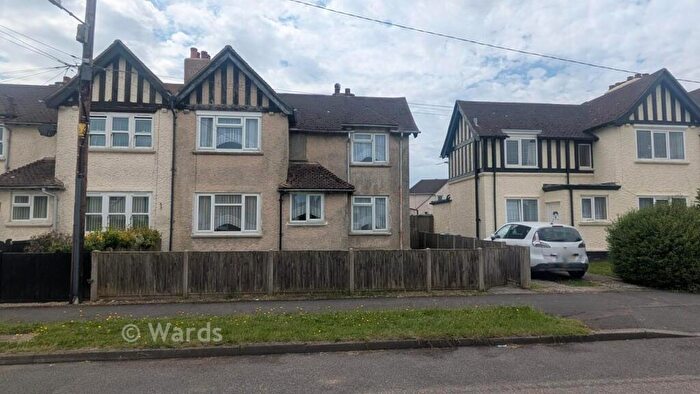 3 Bedroom Semi Detached House For Sale In Larch Road, Elvington, Kent, CT15