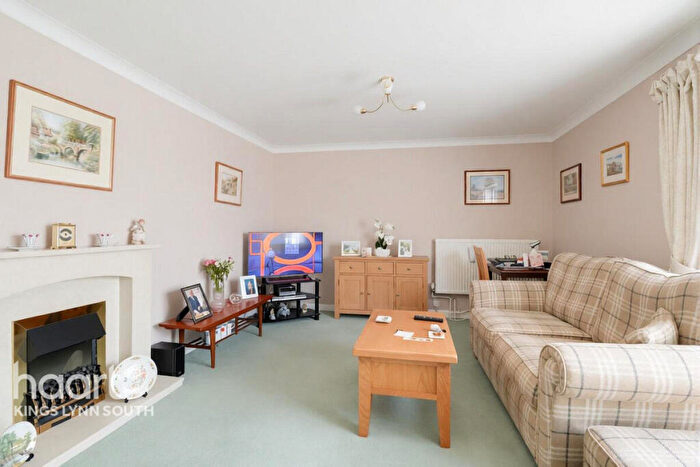 3 Bedroom Bungalow For Sale In Nourse Drive, King's Lynn, PE31