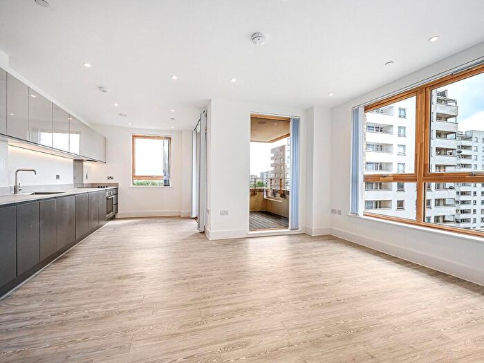 1 Bedroom Apartment To Rent In Swift Court, Tavy Bridge, SE2