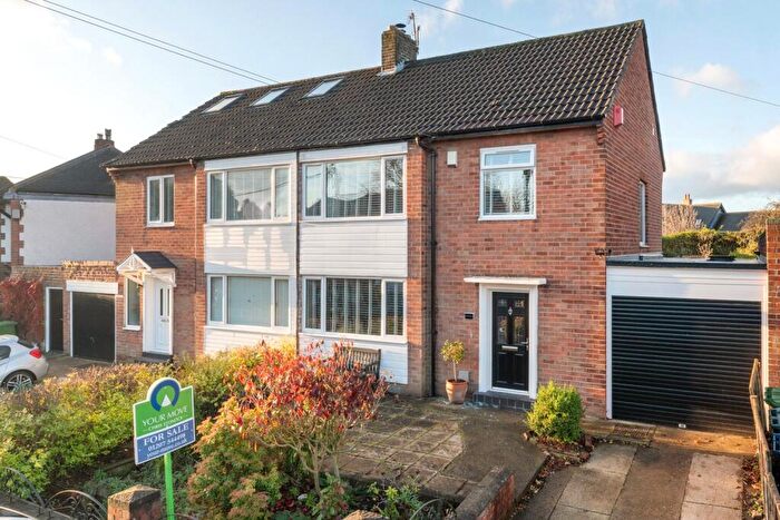 3 Bedroom Semi Detached House For Sale In Strathmore Avenue, Rowlands Gill, Tyne And Wear, NE39