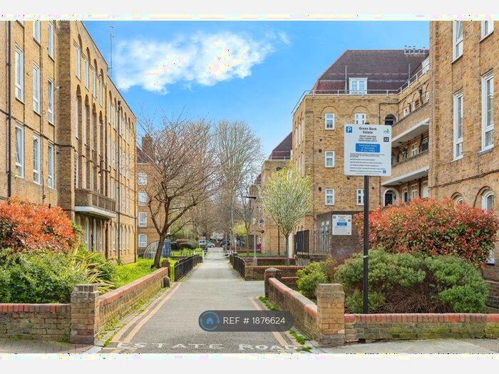 1 Bedroom Flat To Rent In Beechey House, London, E1W