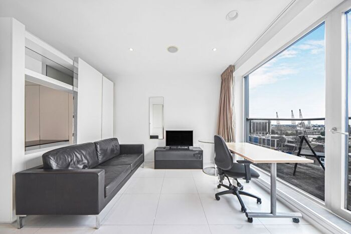 Studio To Rent In Baltimore Wharf, Canary Wharf, London, E14