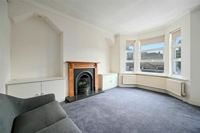 1 Bedroom Flat To Rent In Cobbold Road, London, W12