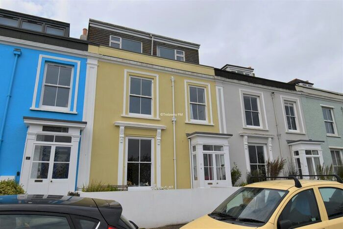 4 Bedroom Terraced House To Rent In Clare Terrace, Falmouth, TR11