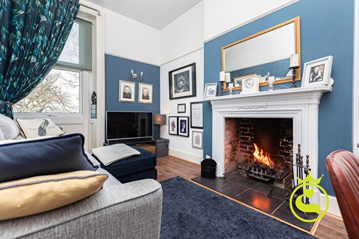 2 Bedroom Flat For Sale In Views, Views, Views! Courtenay Road, Ashley Cross, Poole, BH14