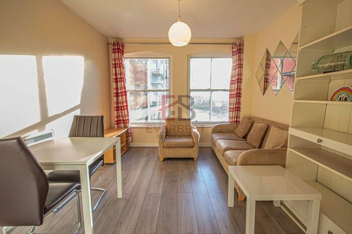 1 Bedroom Flat To Rent In Charltons Bonds, Waterloo Street, Newcastle Upon Tyne, Tyne And Wear, NE1