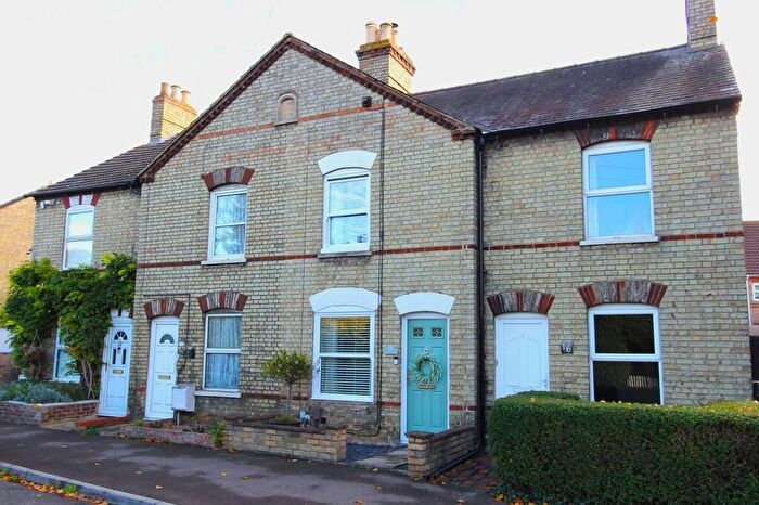 2 Bedroom Terraced House For Sale In London Road, Sandy, SG19