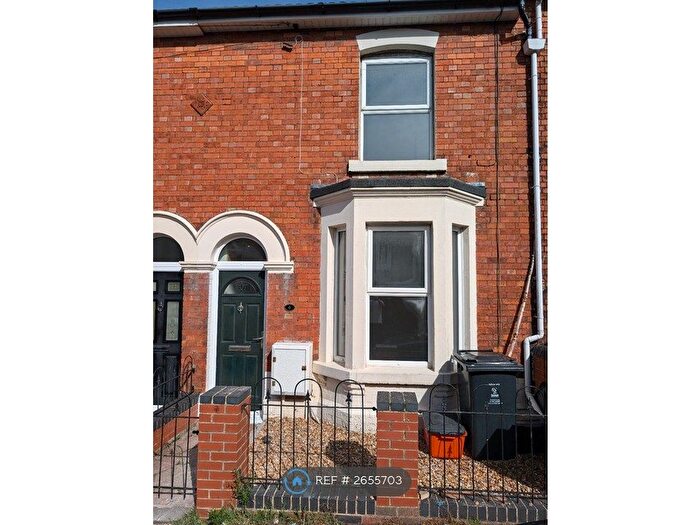 3 Bedroom Terraced House To Rent In Hythe Road, Swindon, SN1