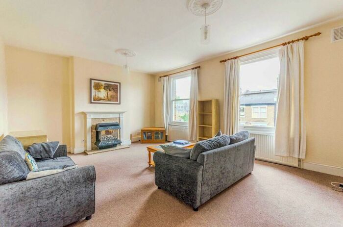 4 Bedroom Maisonette To Rent In Cardozo Road, Hillmarton Conservation Area, London, N7