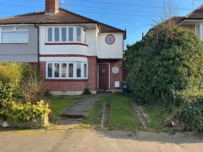 3 Bedroom Semi-Detached House To Rent In Winton Drive, Croxley Green, Rickmansworth, Herts, WD3